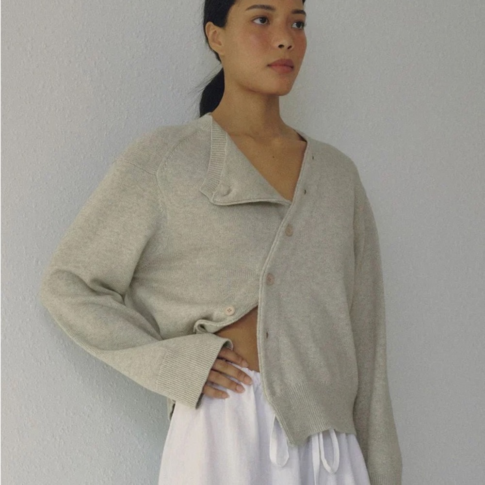 Asymmetrical Boheme Goods Cardigan Size S/M (Linen-Cotton)